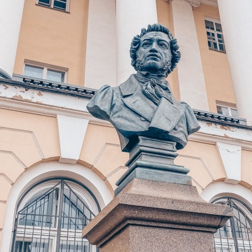 Меншиков и Петербург. История полудержавного властелина