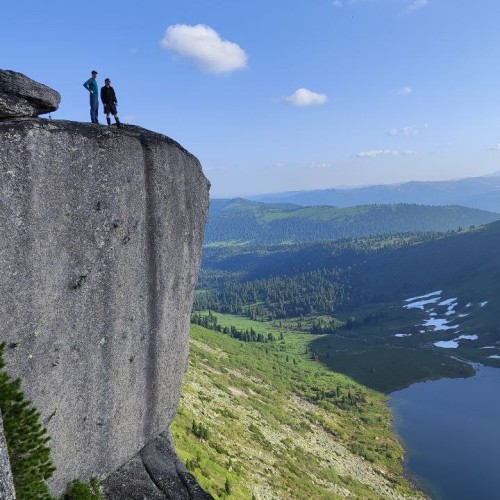 Таёжные водопады парка «Ергаки»: треккинг налегке с ночёвками в палатках
