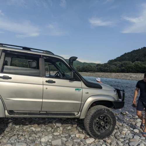 От сочинских водопадов до абхазских склонов: индивидуальный выезд