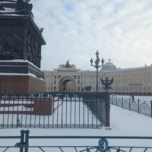 От Исаакия до Дворцовой: архитектура площадей Петербурга