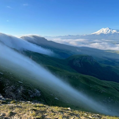 По дороге с облаками из Кисловодска: Северное Приэльбрусье — плато Бермамыт — Хасаут — Джилы-Су