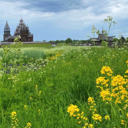 Экспресс-тур по Карелии: Петрозаводск, Кижи, Марциальные воды и природные чудеса