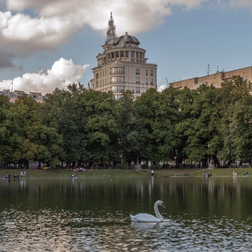 Булгаковский мир Патриарших