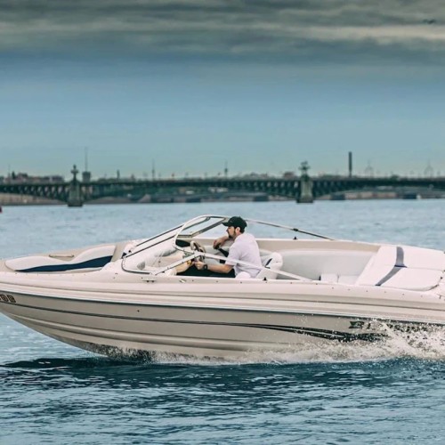 Магия петербургской ночи на катере