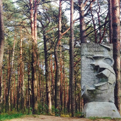 Из Смоленска — в Гнёздово, к курганам и викингам