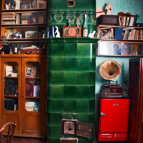 Петербург за закрытыми дверями: парадные лестницы и дворы-колодцы