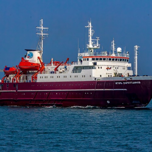 На Кунашир за вулканическими пейзажами: активное путешествие на внедорожнике в мини-группе