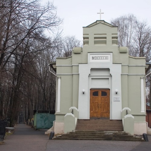 Введенское кладбище: готика, эклектика и мистика