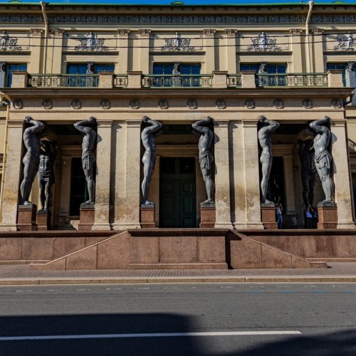 Петербург парадный и неприметный