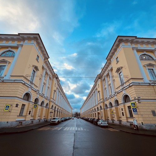 Всемогущий Невский проспект