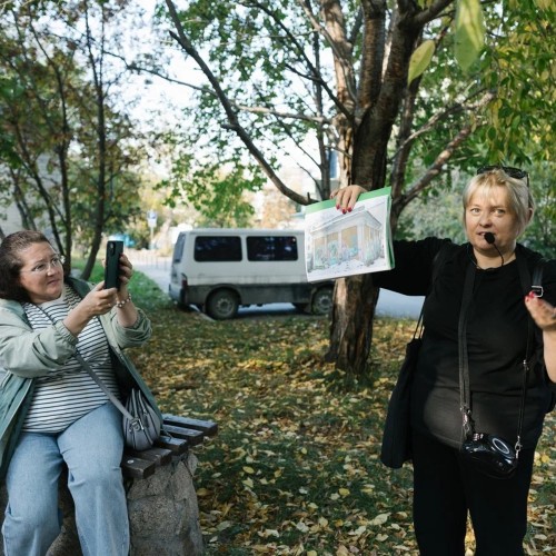 Городские легенды Екатеринбурга: панк-рок-скоморох Старик Букашкин и уличное искусство