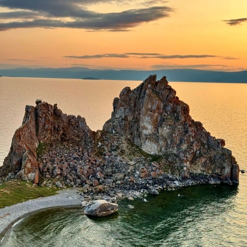 По всему Ольхону на джипе только в вашей компании