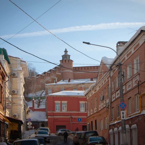 Трущобы и дворцы Нижнего Новгорода: городское дно и парадная ресторанная улица
