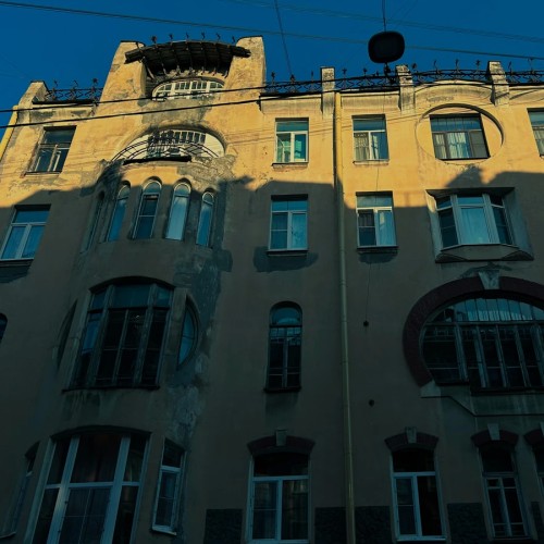 Хоррор-путешествие по самому загадочному району Питера