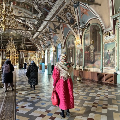 Фотопрогулка в Свято-Троицкой Сергиевой лавре