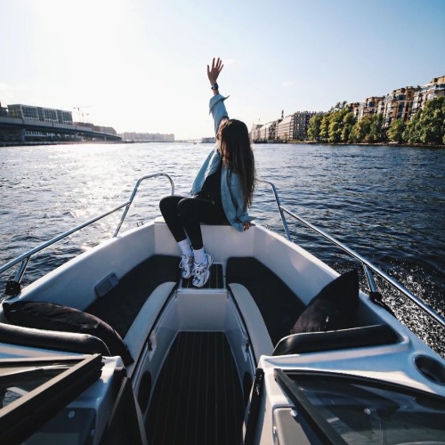 Свидание с Петербургом на воде