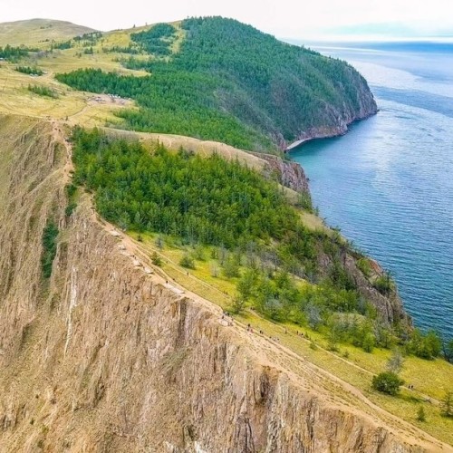 Знакомство с Байкалом: Ольхон, Бурятия и круиз с ночёвкой на корабле