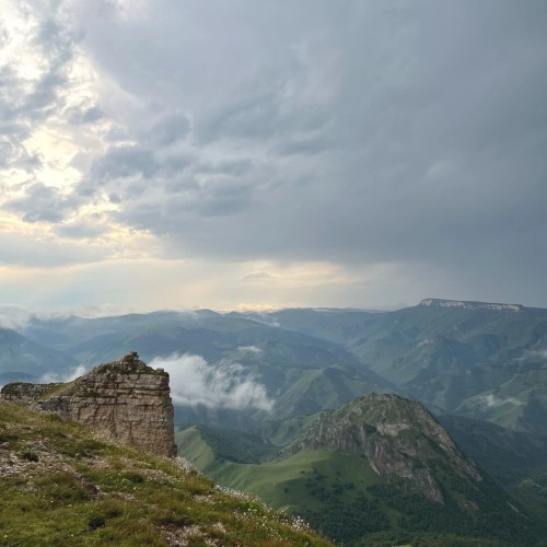 На плато Бермамыт — за инопланетными пейзажами!