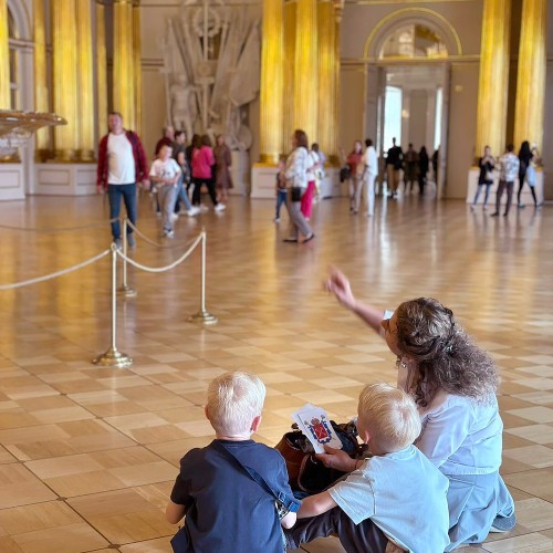 Академия искусств для младших школьников (билеты включены)