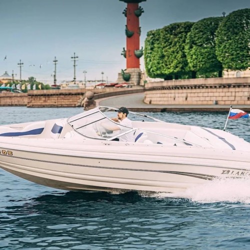 Магия петербургской ночи на катере