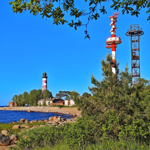 Из Петербурга — к фортам «Красная Горка», «Риф» и «Константин»