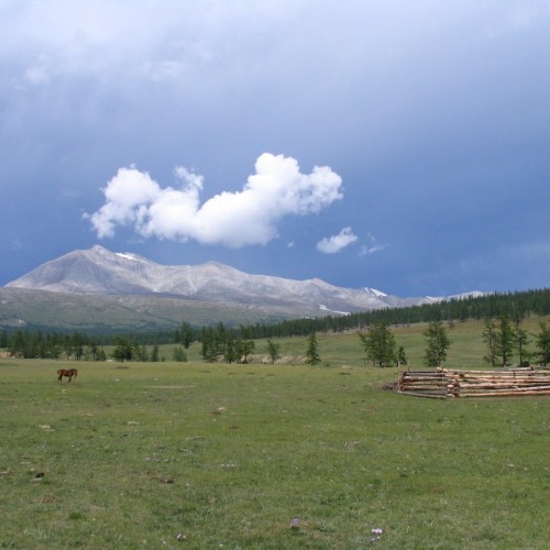На внедорожнике по Бурятии и Монголии: 3 дня с видом на вершины Восточного Саяна (мини-группа)