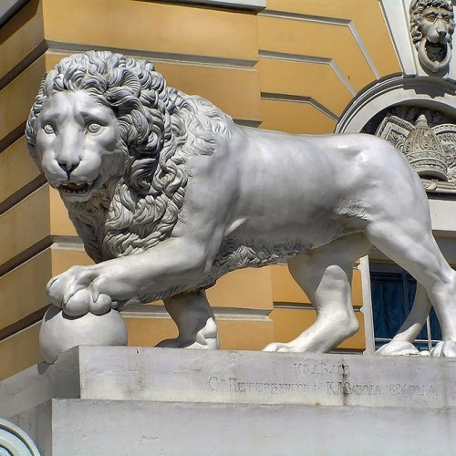 Львы Петербурга: новые приключения итальянцев в России
