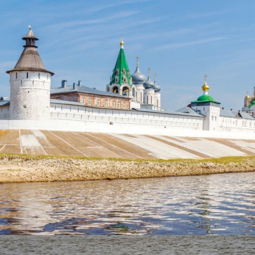 По стопам святого Макария: Желтоводский Макариев монастырь, ярмарка + канатка