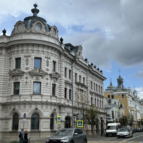 День в Казани с местным жителем: история, еда и непарадные дворы