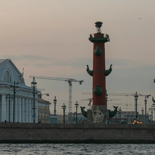 Полуденный выстрел у Петропавловской крепости