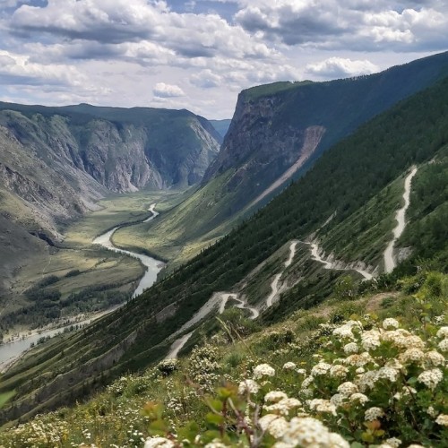 Знаковые места Чуйского и Чемальского трактов: главное в Горном Алтае