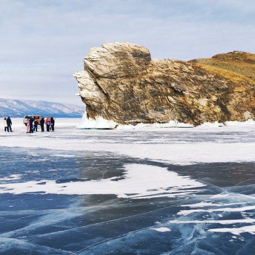 По зимнему Ольхону в мини-группе: все виды льда и главные места