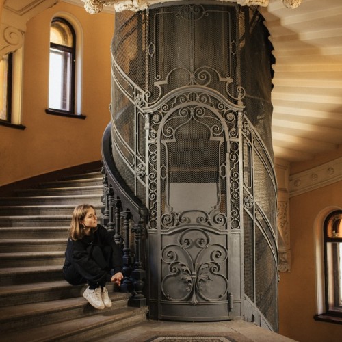 Очарование питерских дворов. Фотопрогулка по тайным местам