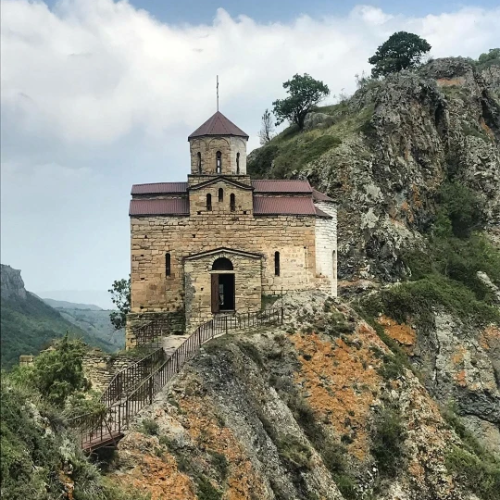 Самые большие курорты Кавказа за 3 дня: Эльбрус, Домбай и Архыз (в мини-группе)