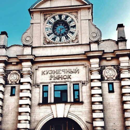 Тайная жизнь дворов и доходных домов Петербурга