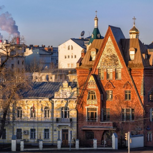 Променад по Волхонке