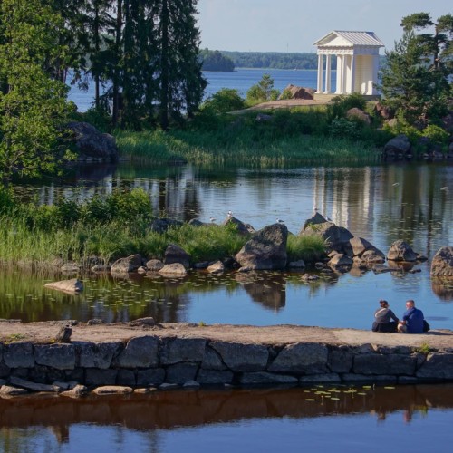 В Монрепо — со старожилом