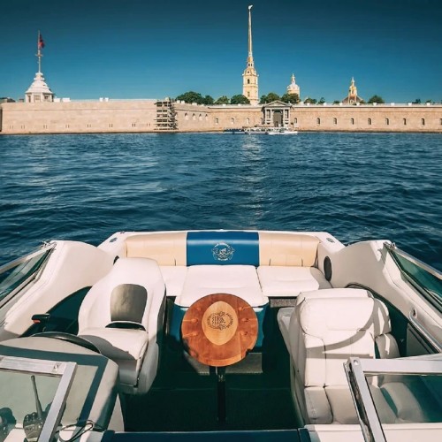 По воде Петербурга: прогулка на катере