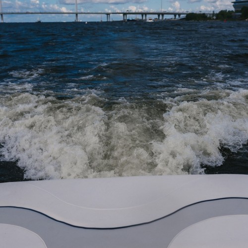 «Новая география» Петербурга с воды