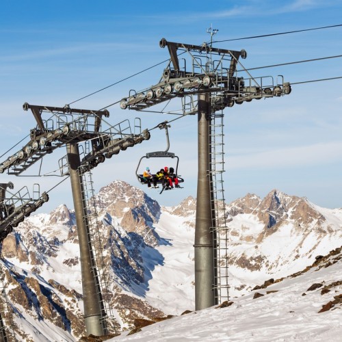 Природные жемчужины Домбая: в мини-группе по горам, озёрам и ущелью