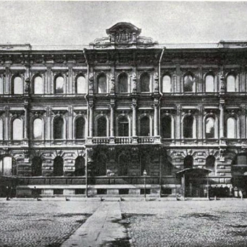 Архитектура и легенды Исаакиевской площади