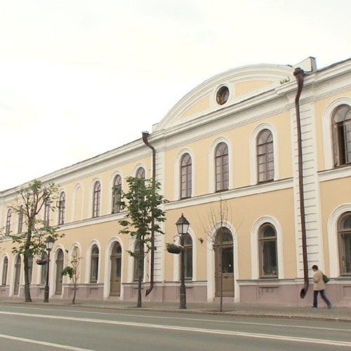 Две важных площади Казани