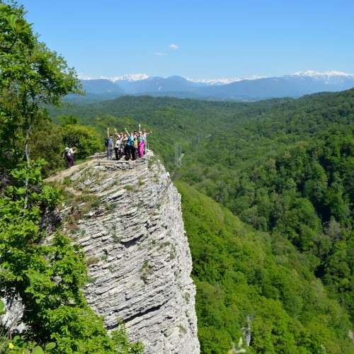 Лёгкий треккинг в субтропиках с проживанием в гостинице в Адлере
