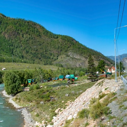 Май — пора на Алтай: Телецкое озеро, Патмос и Чуйский тракт