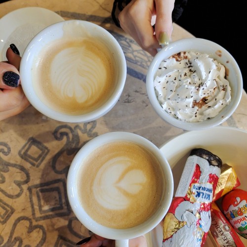 Шоколадные истории: арт-бранч в мини-группе