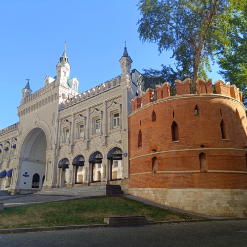 Сквозь время и камень: история московской архитектуры за 3 часа