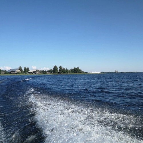 Ваше персональное путешествие вглубь веков: петроглифы, Кижи и Соловецкий монастырь
