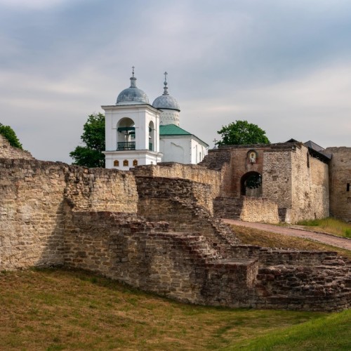 Автобусный тур в древность: Великий Новгород, Старая Ладога, Псков, Изборск и Пушкинские Горы