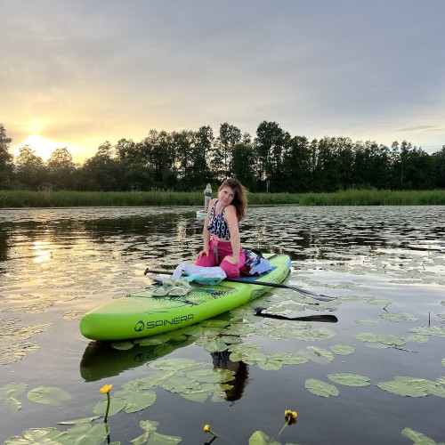 Закат на сапбордах на Лахтинском Разливе в Петербурге