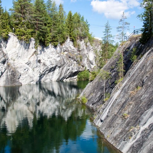 Фантастическая природа Карелии и горный парк «Рускеала»